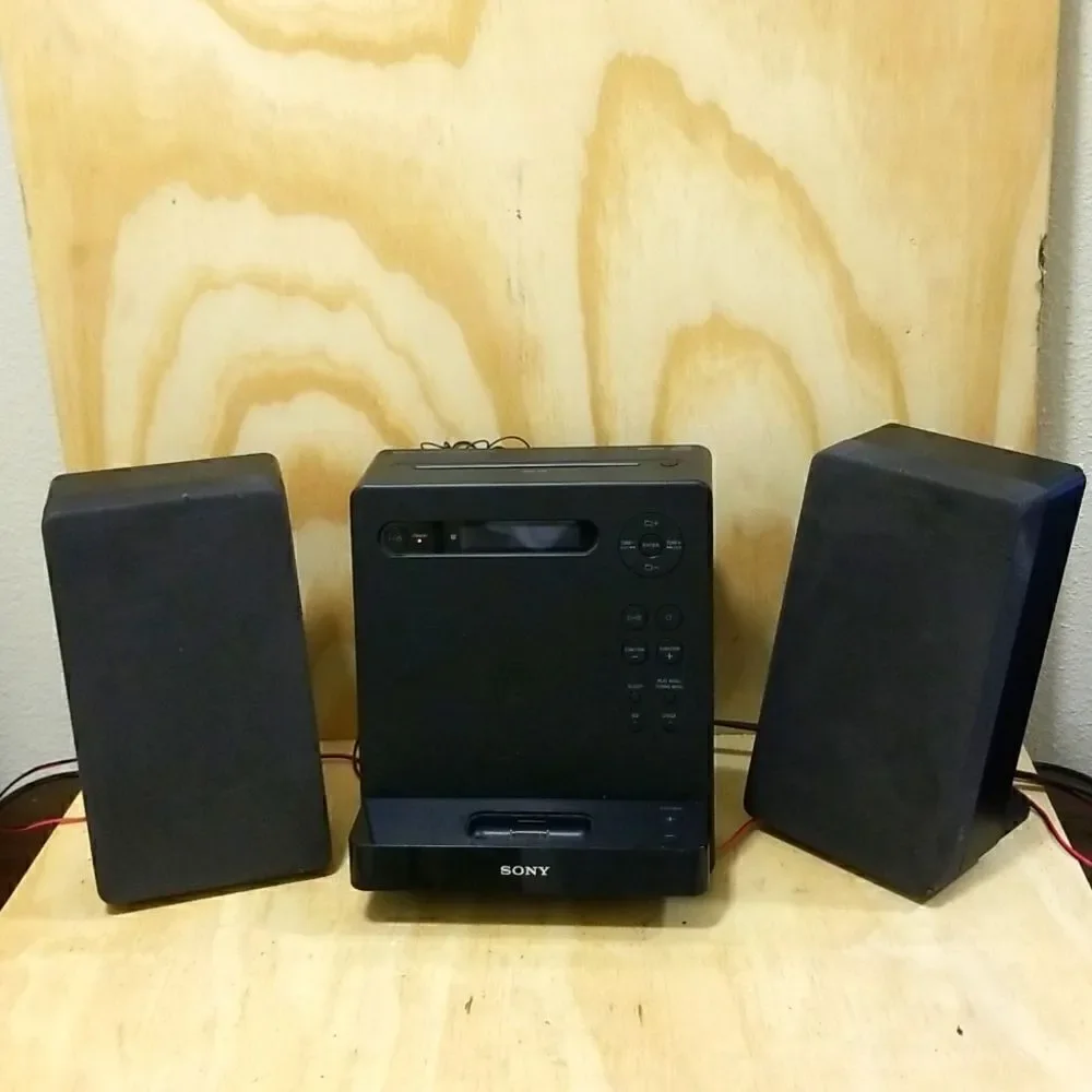 SONY CD Receiver Model HCD-LX201 With Speakers *NO Remote* - Works Great